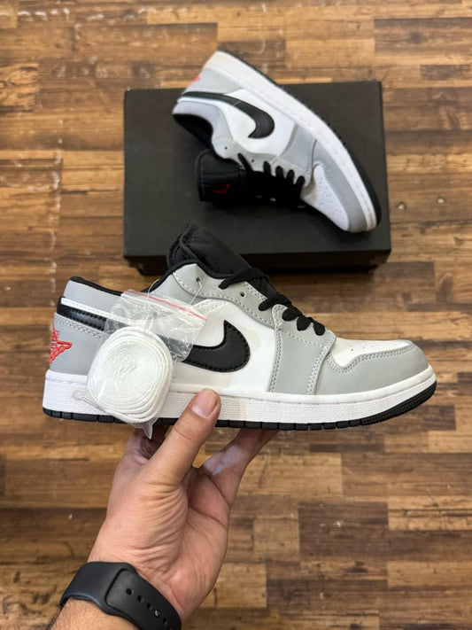 AIR JORDAN 1