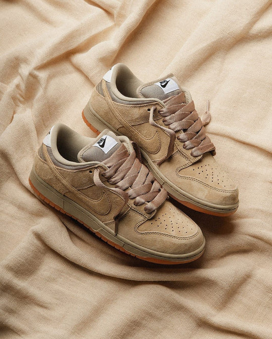 Sb Dunk Low pro parachute Biege